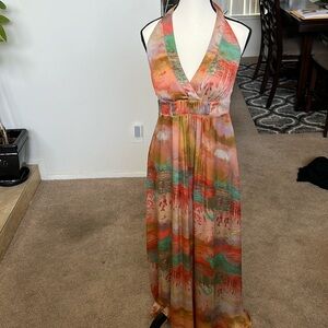 Jessica Simpson beautiful summer dress size 6 fits like a Medium